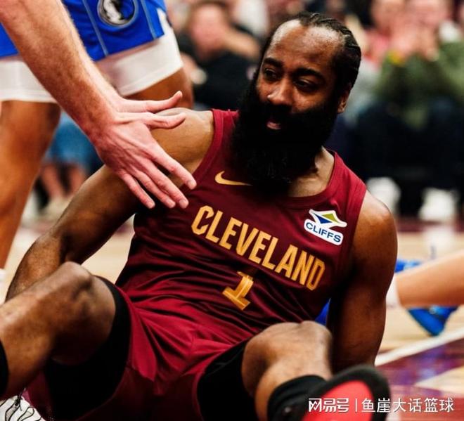 独行侠弗拉格爆发率队取胜 骑士防守漏洞暴露