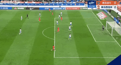 升班马重庆铜梁龙力克深圳新鹏城 青岛德比双方